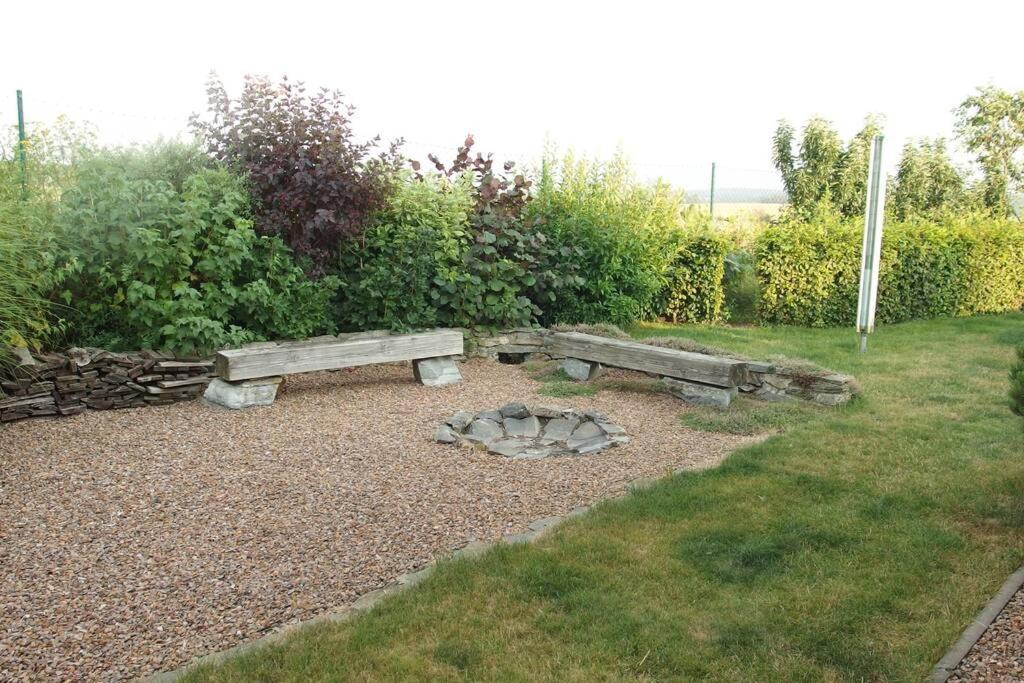Nice appartment Křoví in family house with shared pool, terrace&garden Exterior foto